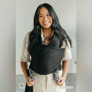 Solly Baby Black Wrap